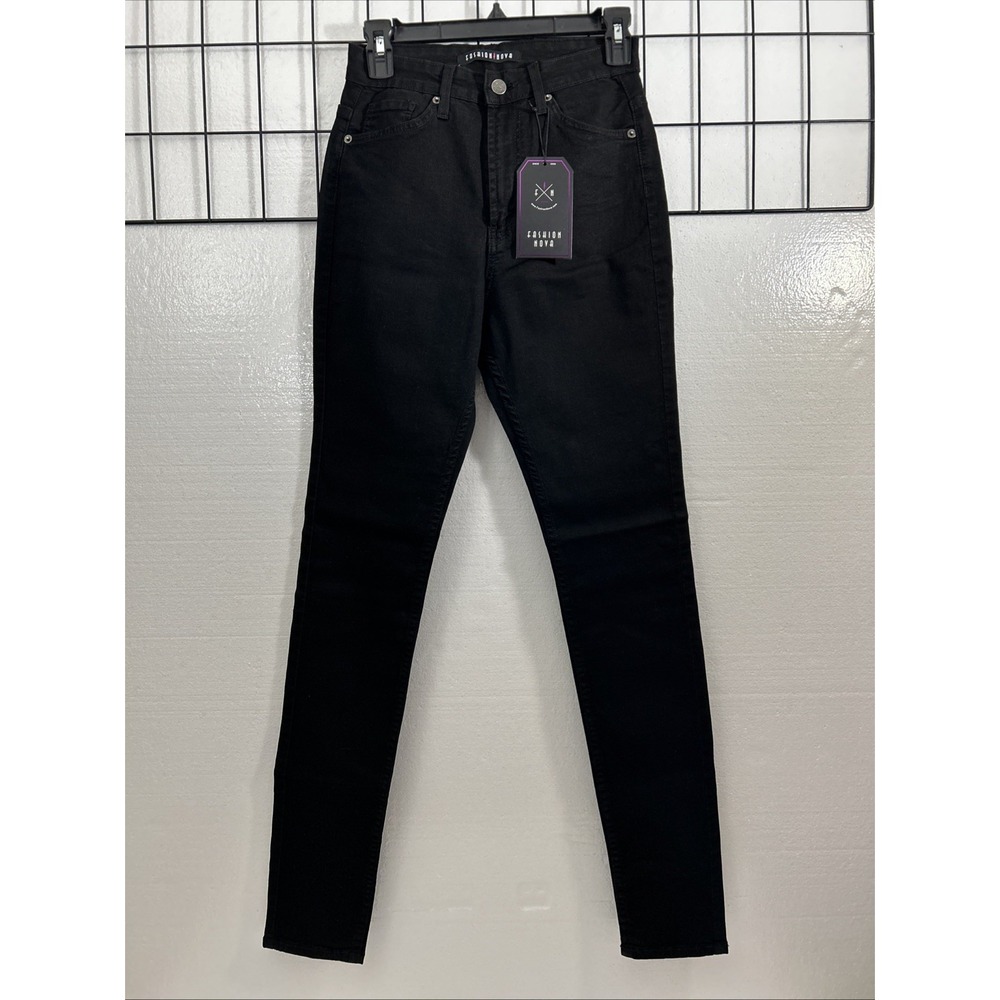 Fashion Nova Jeans Womens Juniors Size 9 Black Ultra Soft Skinny SKU B758‎